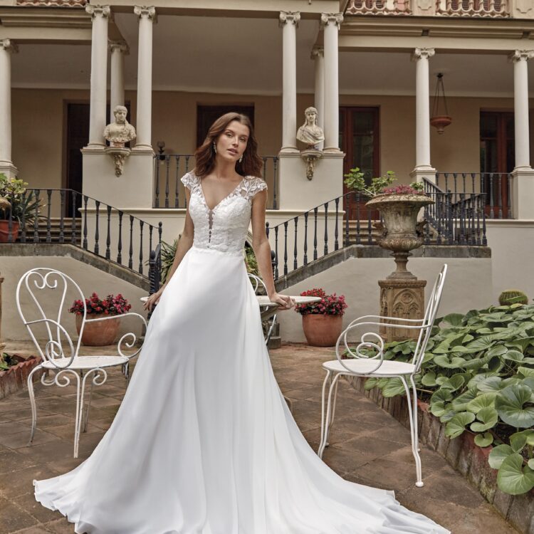 robe de mariée simple et élégante - 45026