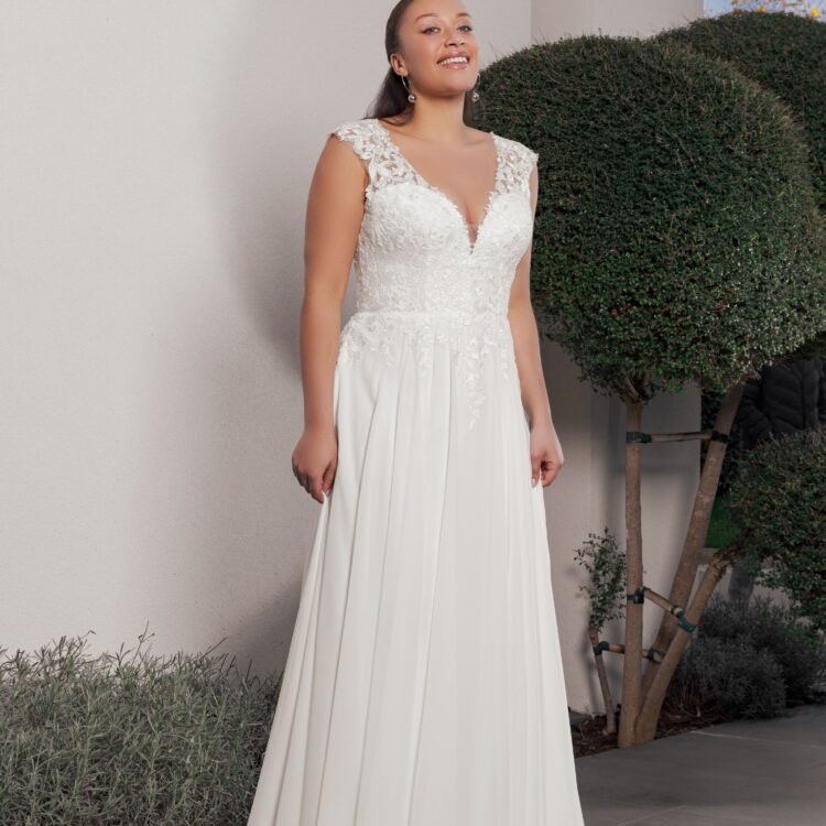 robe de mariée simple et élégante - GESSY
