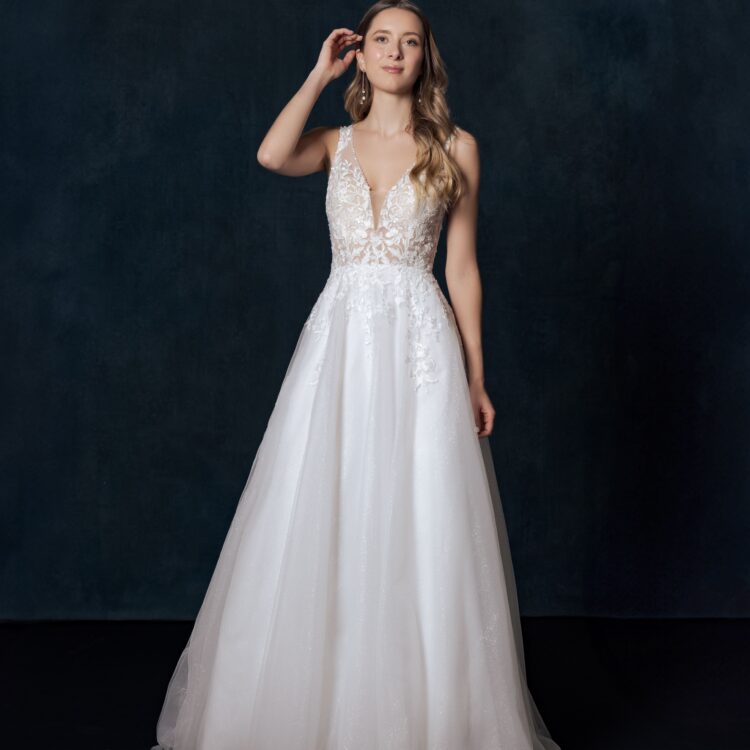 robe de mariée avec dentelles - VERED