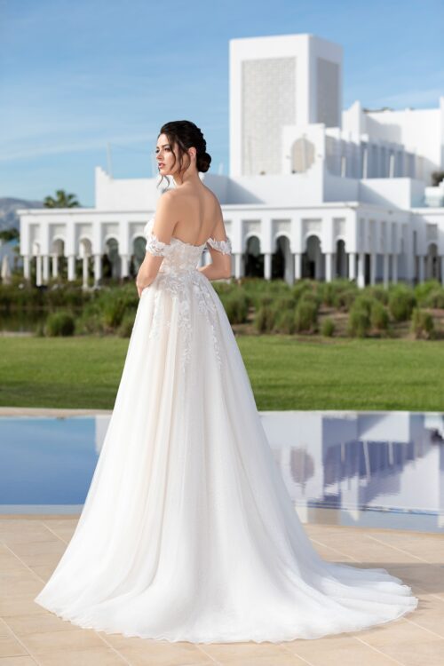 robe de mariée avec fente -  251-17 – Image 2