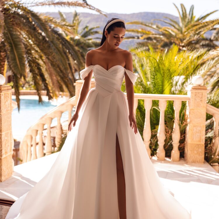 robe de mariée avec fente - 8252
