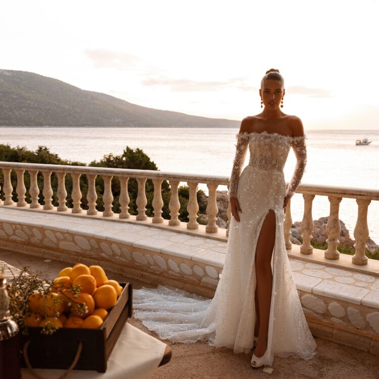 robe de mariée avec fente - 8263