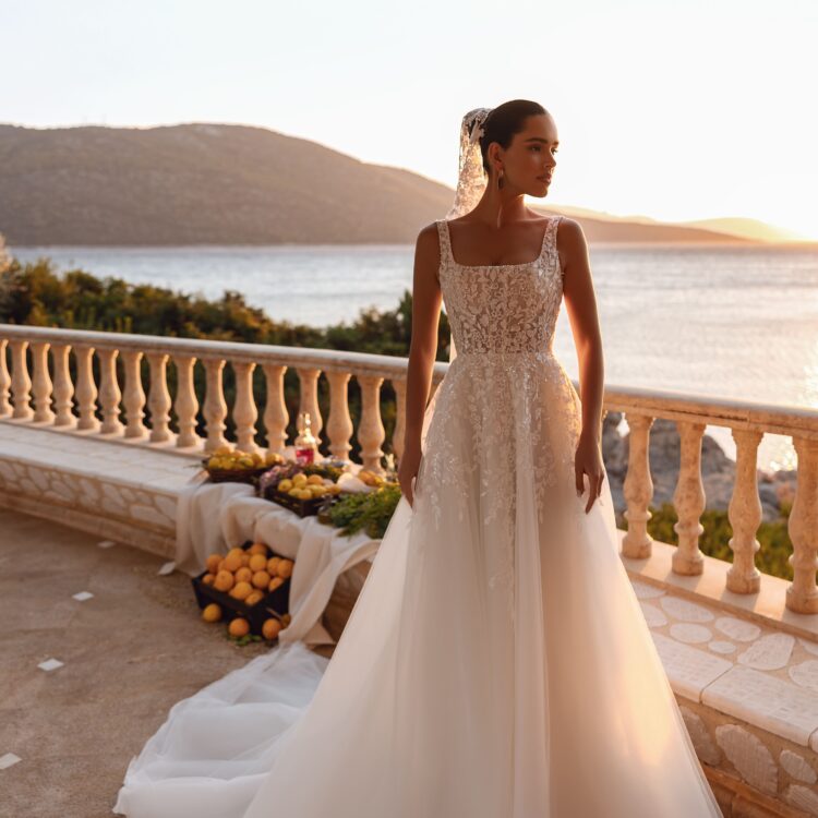 robe de mariée dentelle - 8275