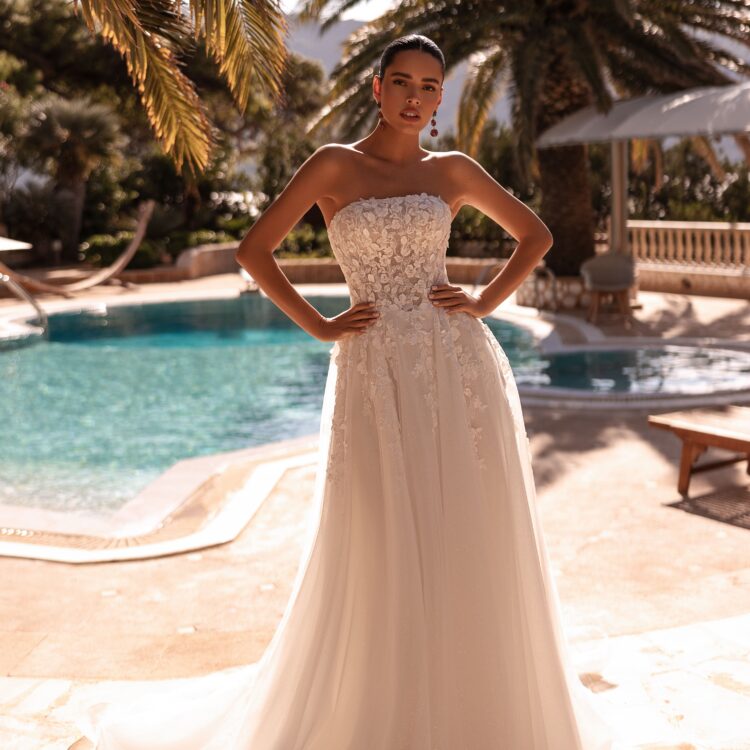 robe de mariée bustier - 8276