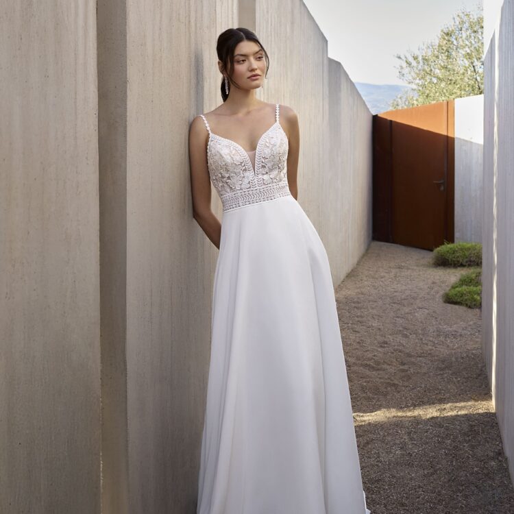 robe de mariée fluide - L1162