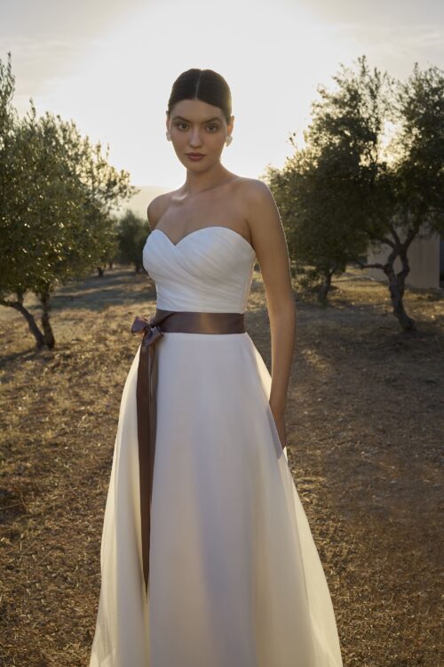 robe de mariée simple et élégante - L1172 – Image 2